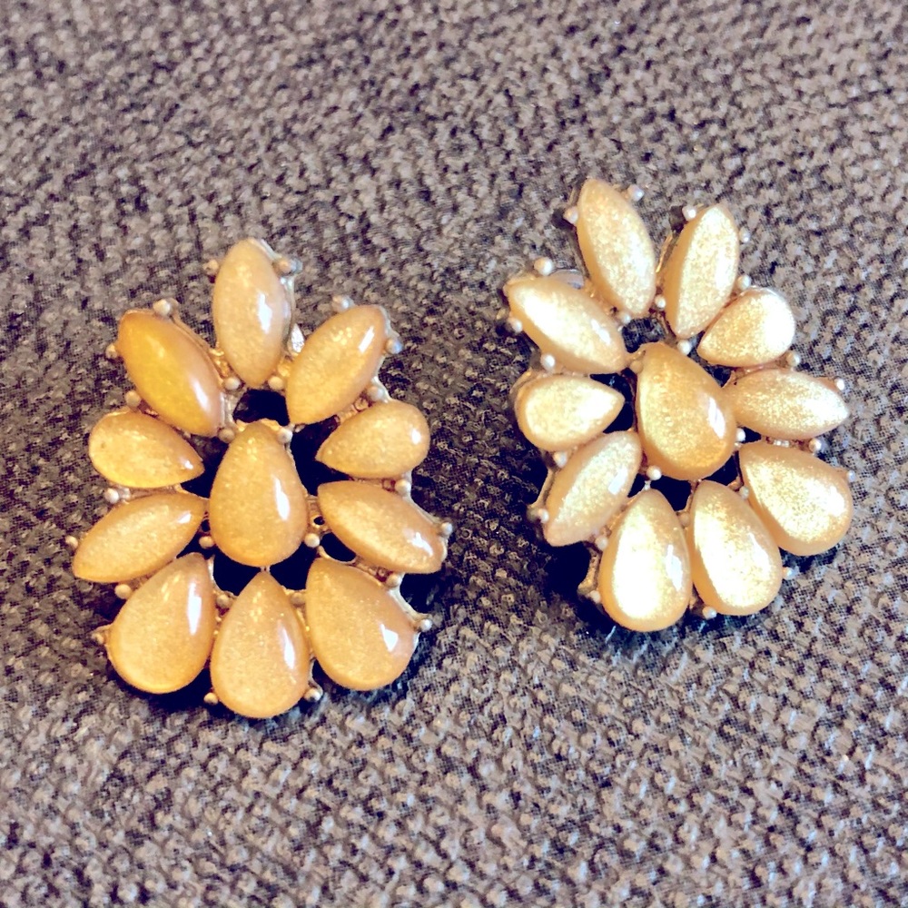 Yellow Stud Earrings Gold Studs Francesca’s